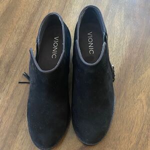 Vionic Black Suede Booties